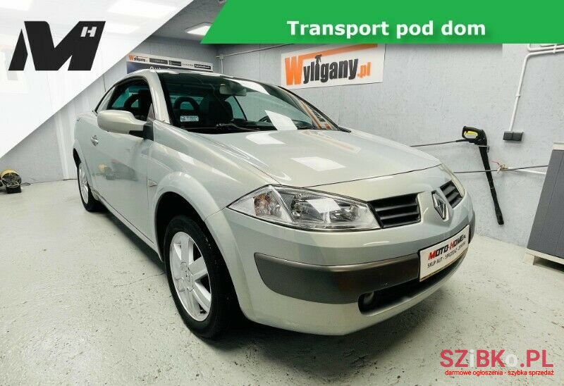 2004' Renault Megane photo #3