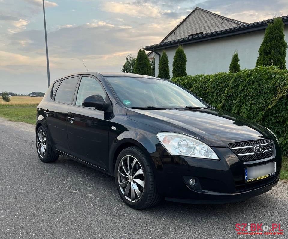 2009' Kia Ceed photo #5