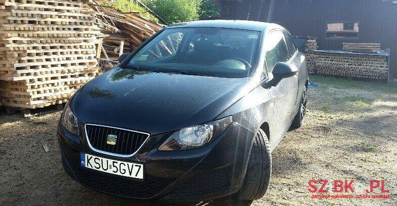 2010' SEAT Ibiza photo #1