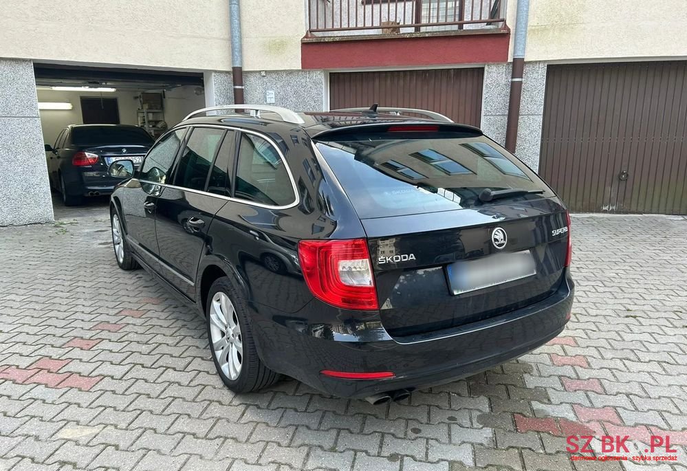 2014' Skoda Superb 2.0 Tdi Comfort photo #2