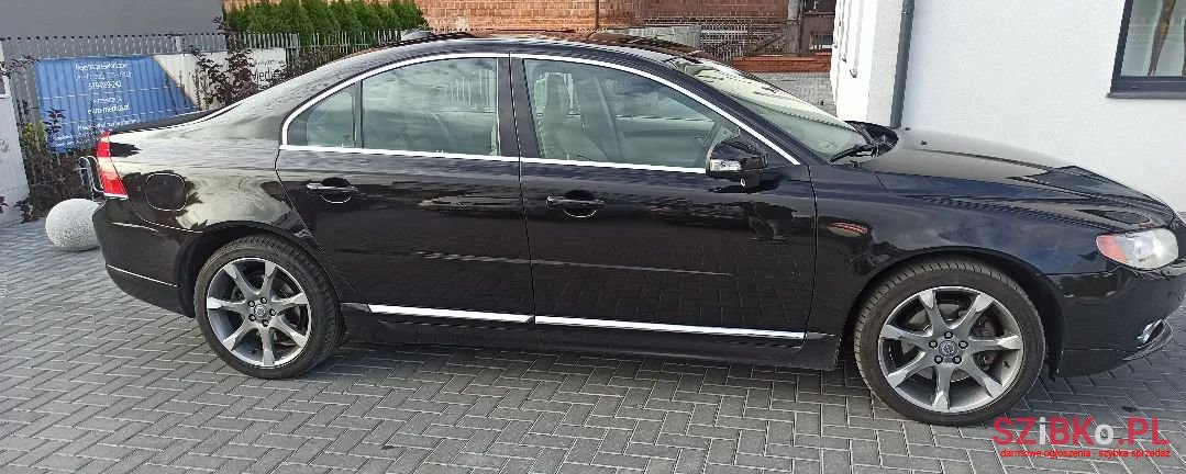 2011' Volvo S80 photo #5