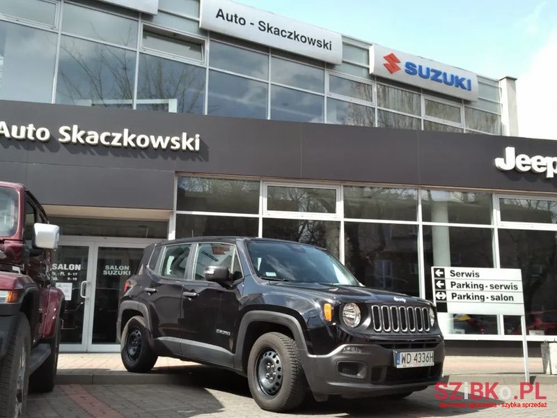 2018' Jeep Renegade photo #3