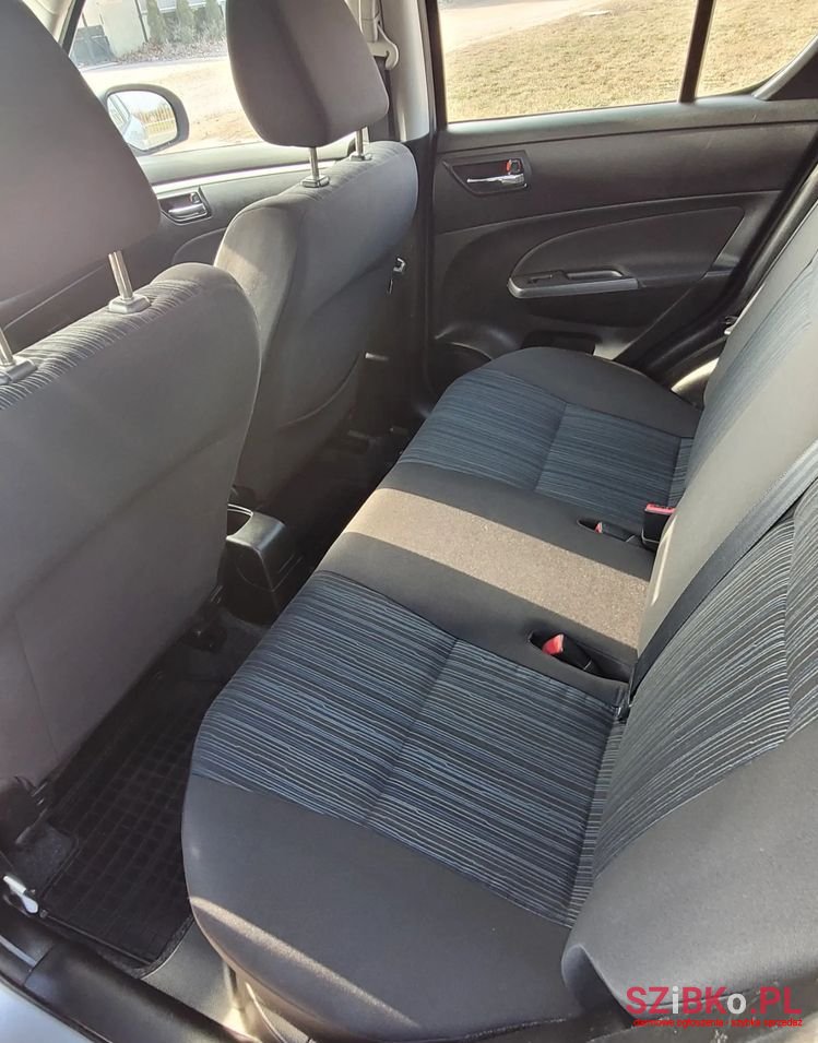2014' Suzuki Swift 1.2 Comfort photo #6