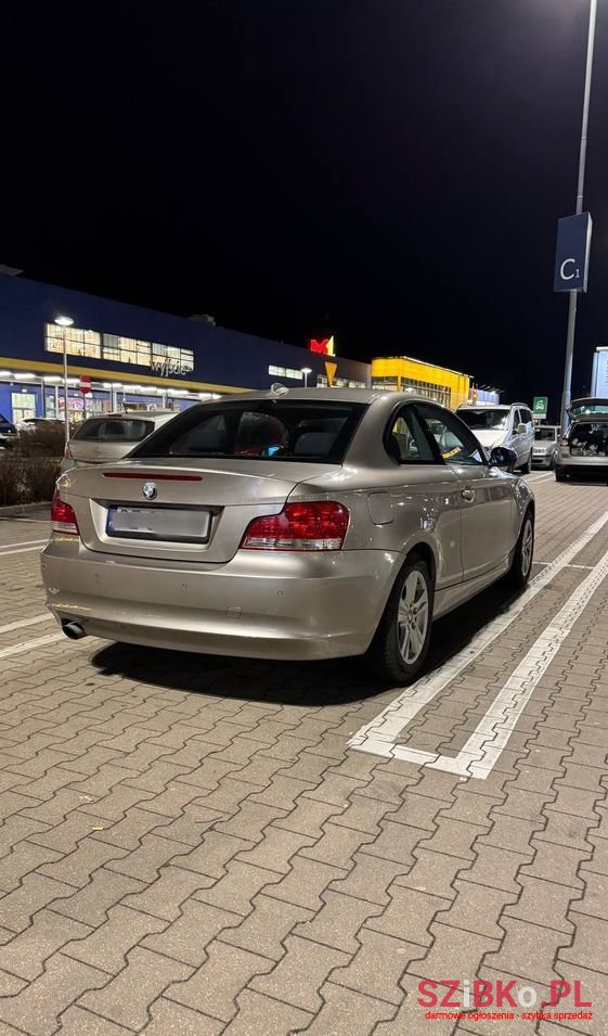 2008' BMW 1 Series 120D Dpf photo #6