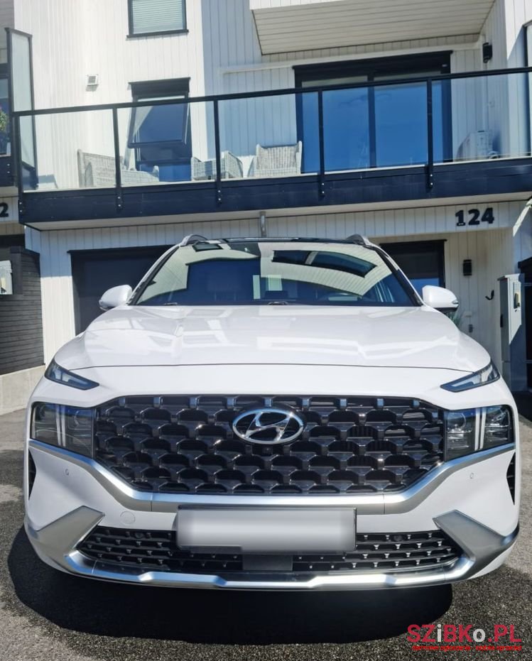 2021' Hyundai Santa Fe photo #1