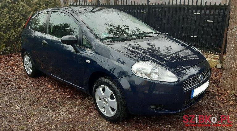 2007' Fiat Punto photo #1