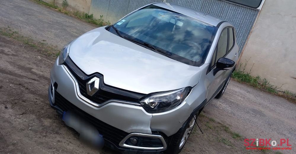 2016' Renault Captur photo #1