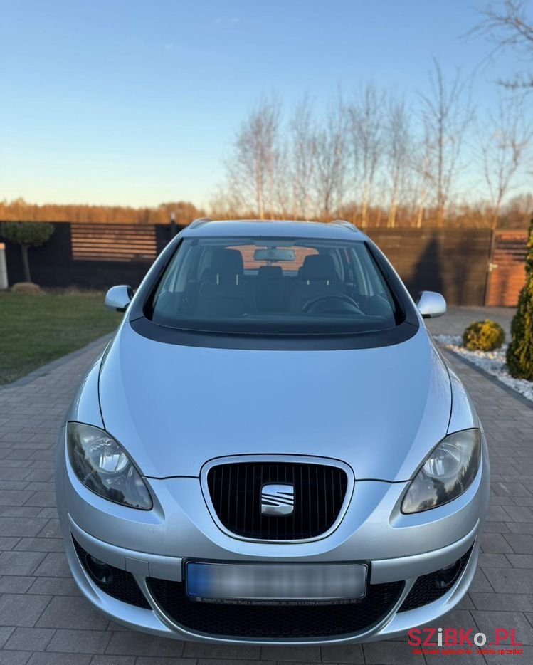 2008' SEAT Altea XL 1.9 Tdi Style photo #4