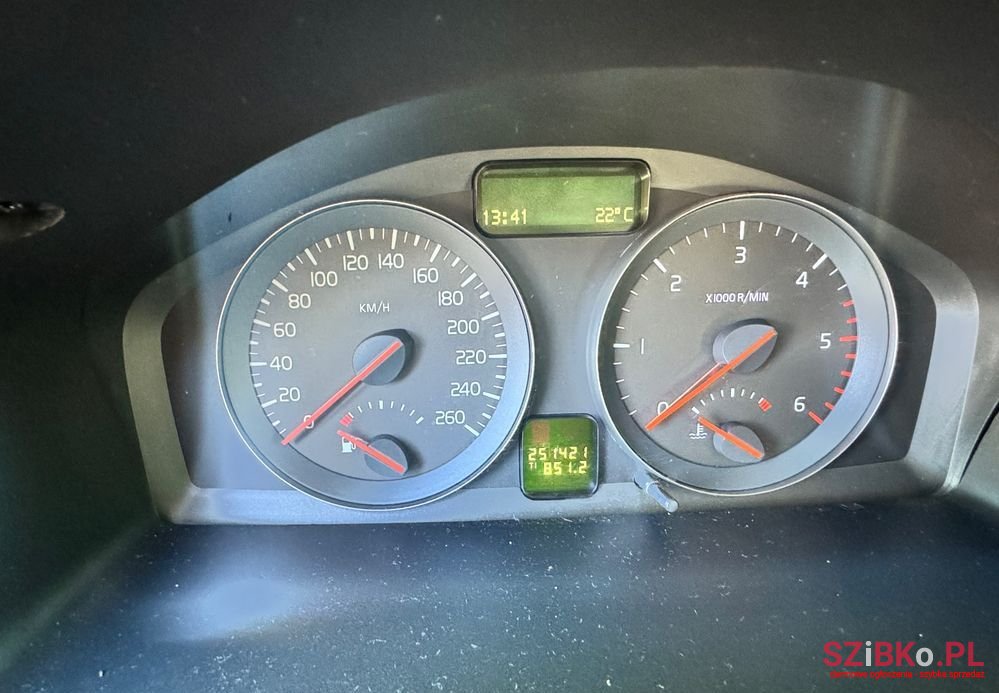 2009' Volvo V50 1.6D photo #2