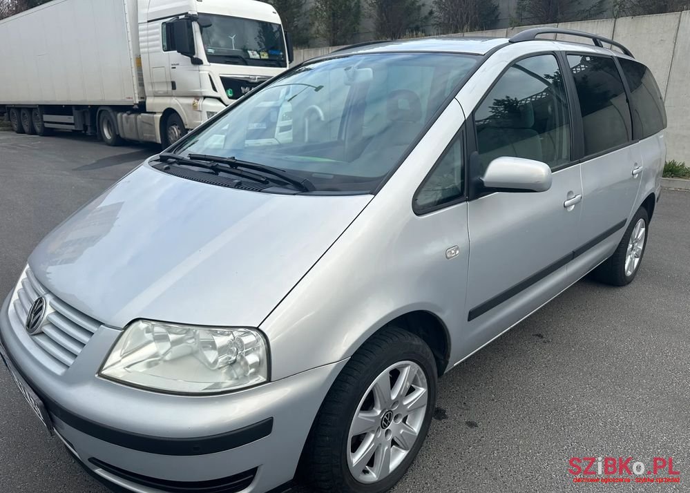 2003' Volkswagen Sharan photo #6