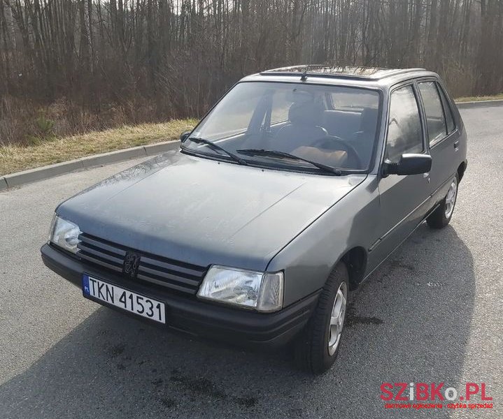 1991' Peugeot 205 photo #2
