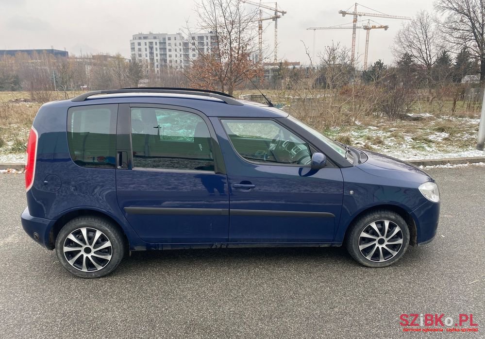 2009' Skoda Roomster 1.2 12V Htp Style photo #4