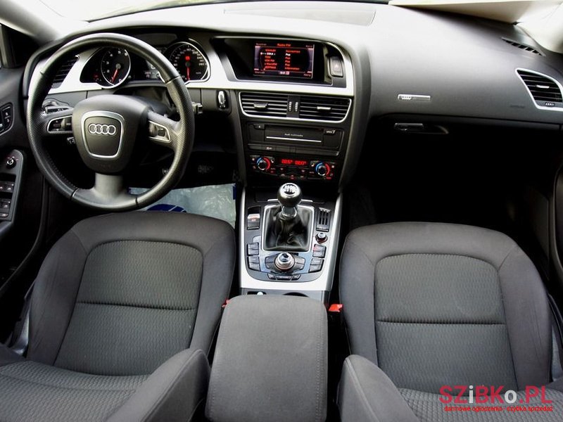 2010' Audi A5 Sportback photo #6