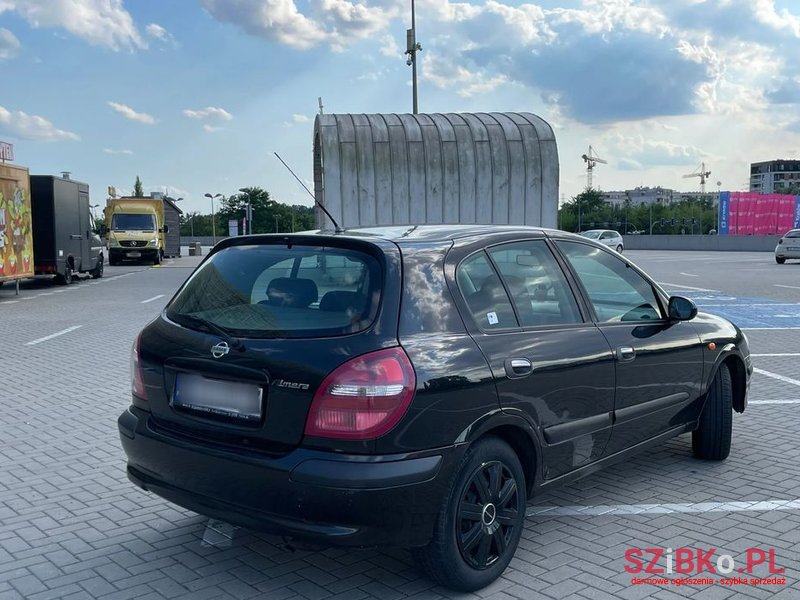 2001' Nissan Almera photo #6