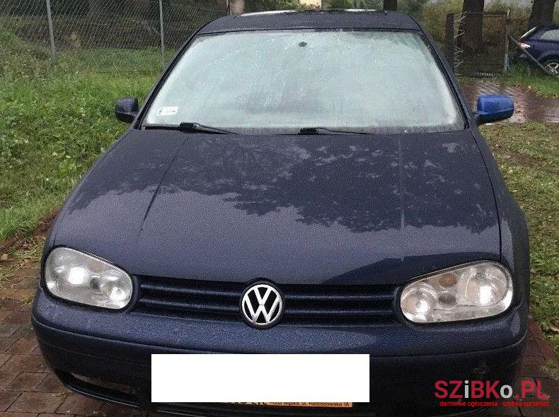 1997' Volkswagen Golf photo #2