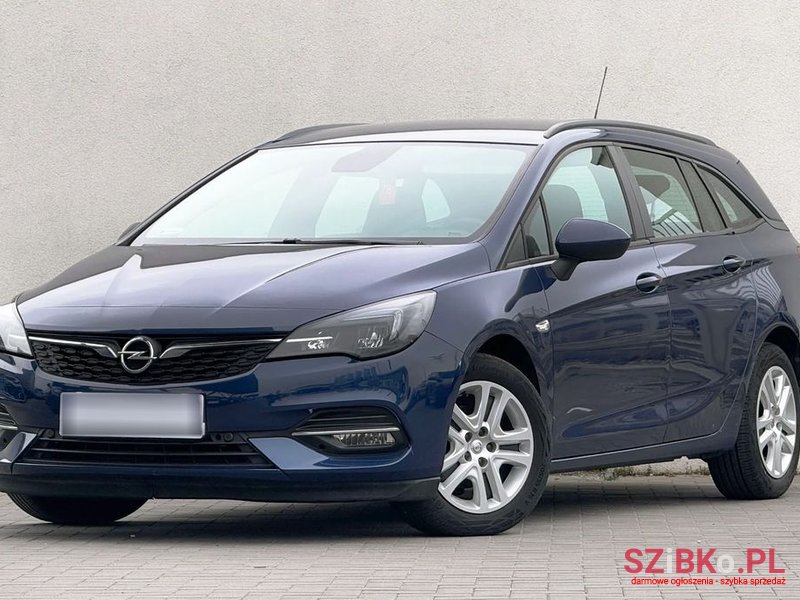 2020' Opel Astra V 1.5 Cdti Edition photo #1