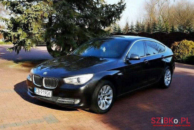 2010' BMW Seria 5 photo #1