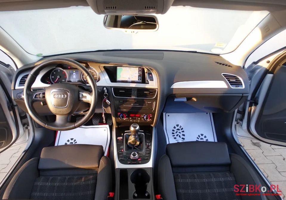 2009' Audi A4 photo #2