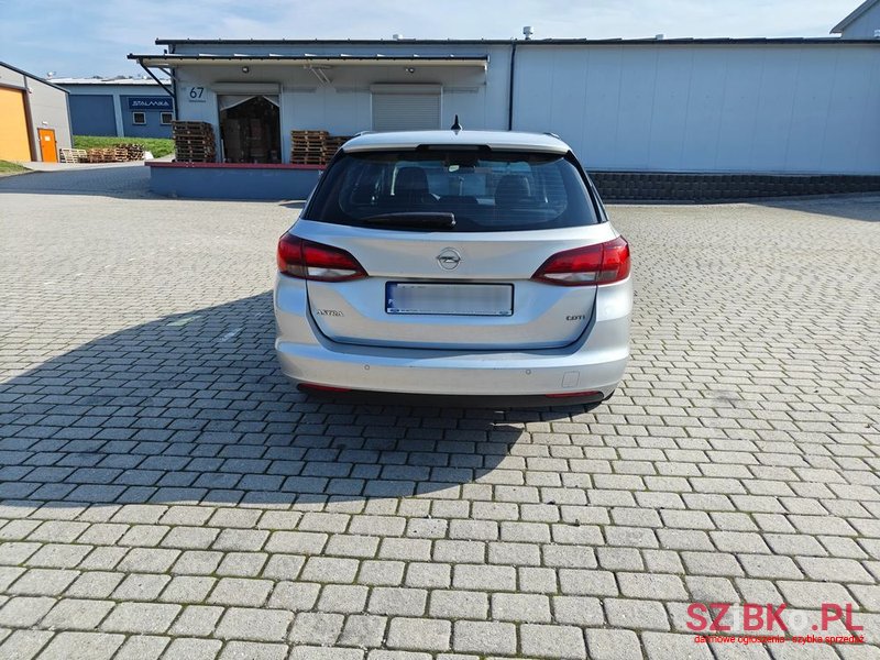 2018' Opel Astra photo #6