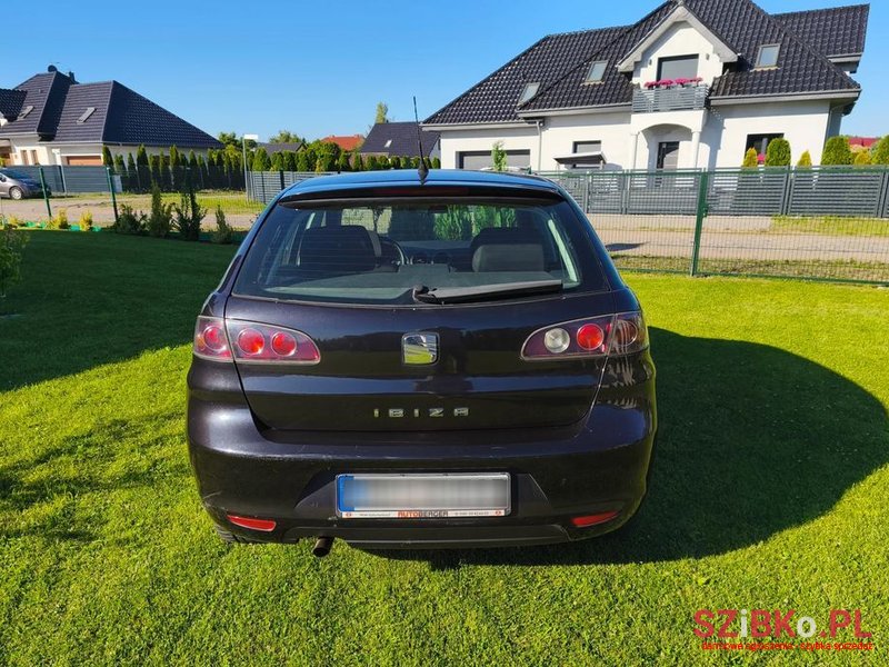 2006' SEAT Ibiza 1.4 16V 100 Sport photo #6