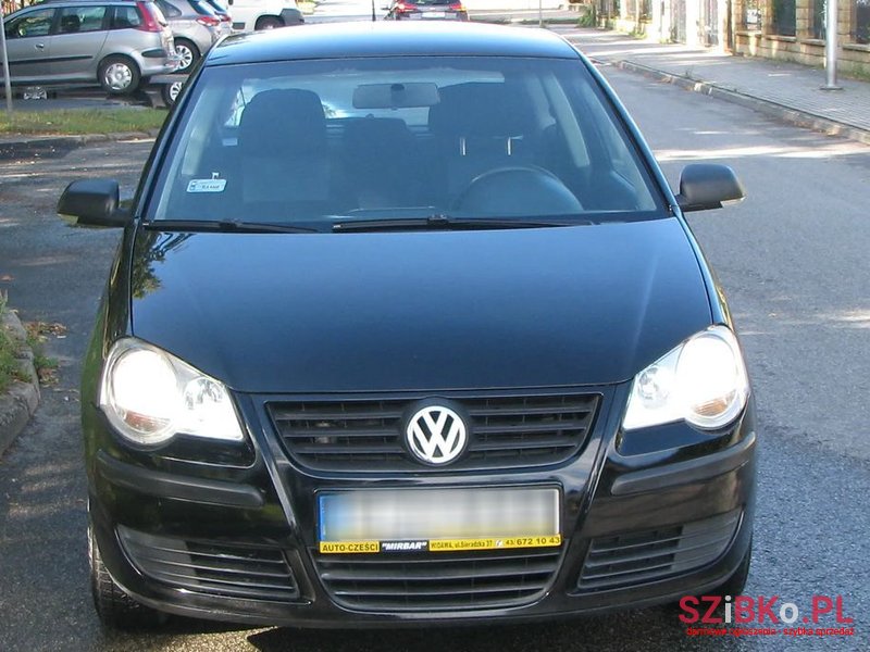 2005' Volkswagen Polo 1.2 Basis photo #2