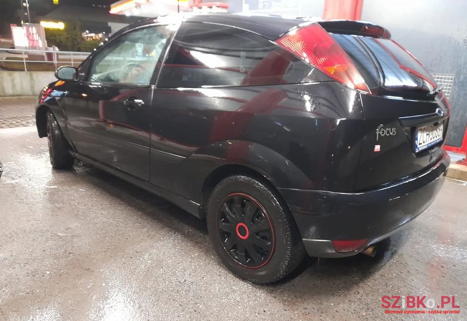 2001' Ford Focus photo #5