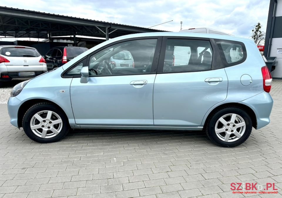 2008' Honda Jazz photo #3