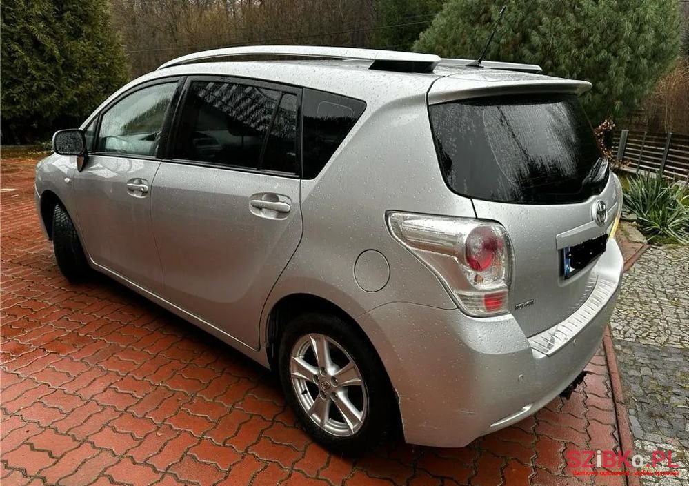 2010' Toyota Verso 1.8 Sol 7Os photo #2