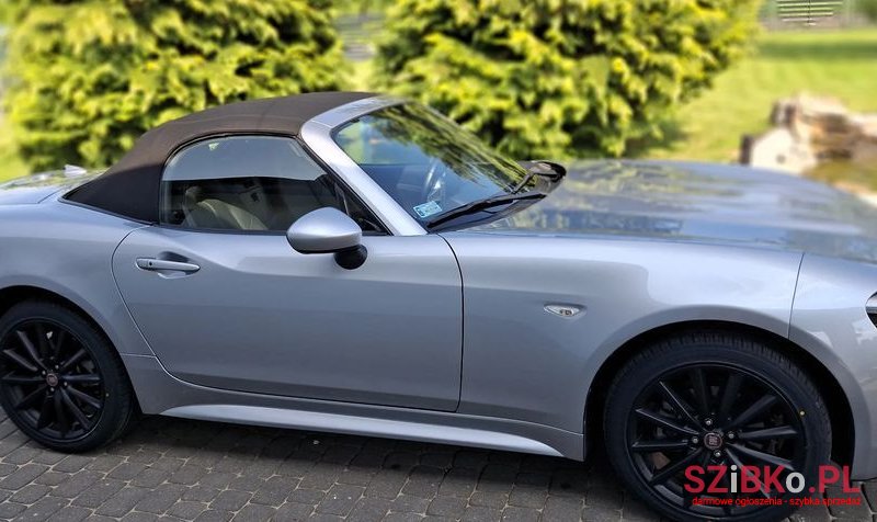 2020' Fiat 124 Spider photo #4
