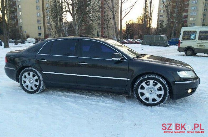 2003' Volkswagen PHEATON photo #1