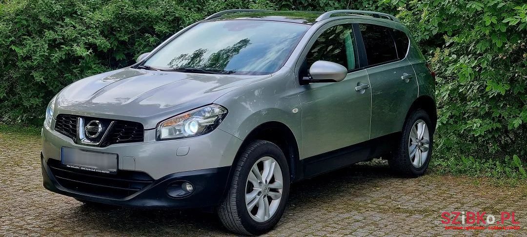 2010' Nissan Qashqai photo #2