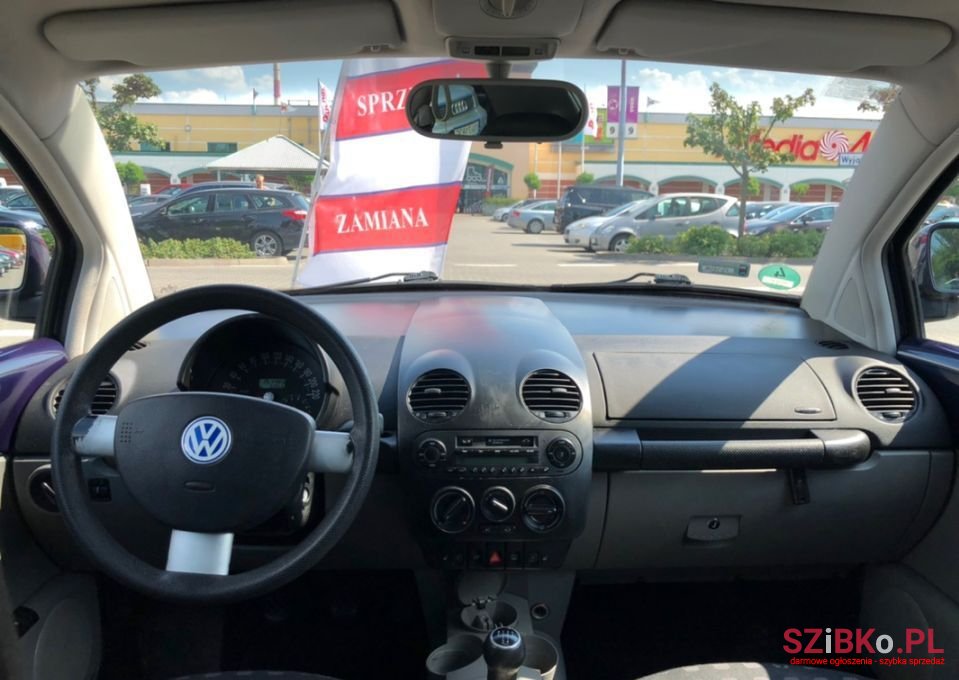 1999' Volkswagen Beetle photo #5