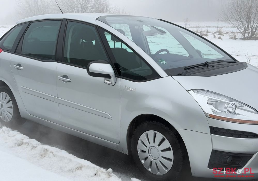 2007' Citroen C4 Picasso photo #6