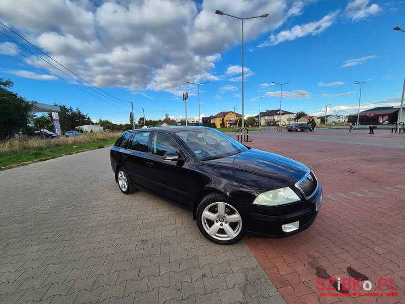 2005' Skoda Superb 1.9 Tdi Classic photo #1