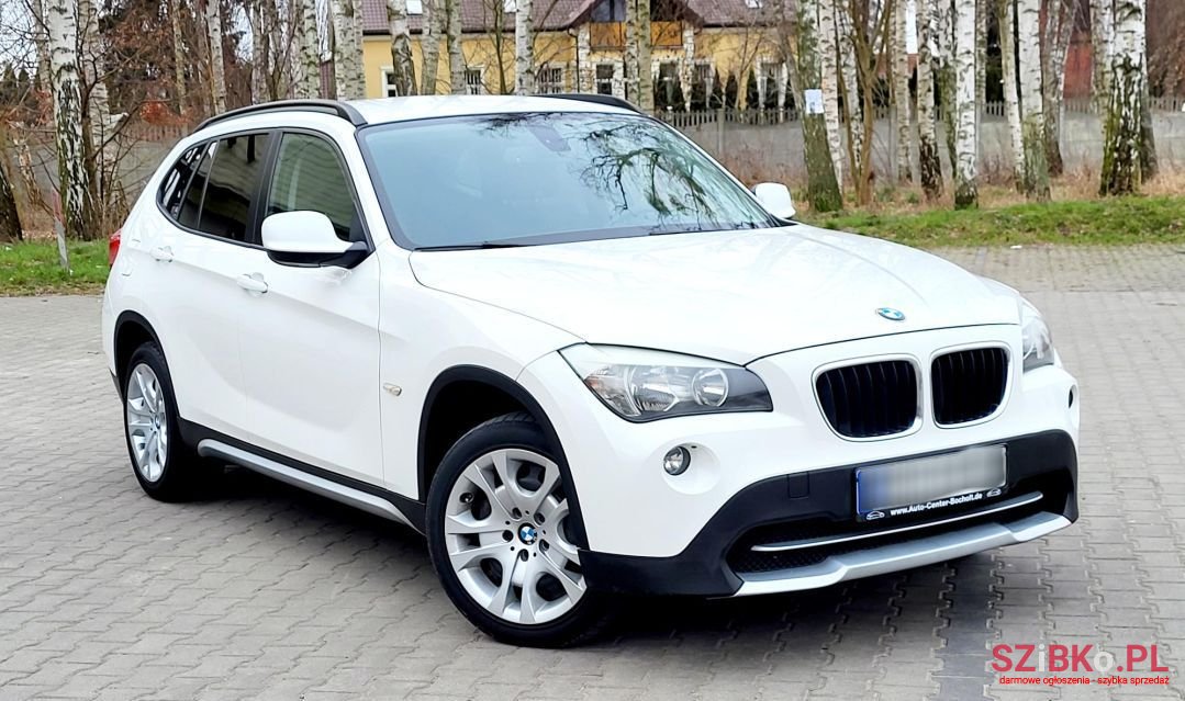 2010' BMW X1 photo #1