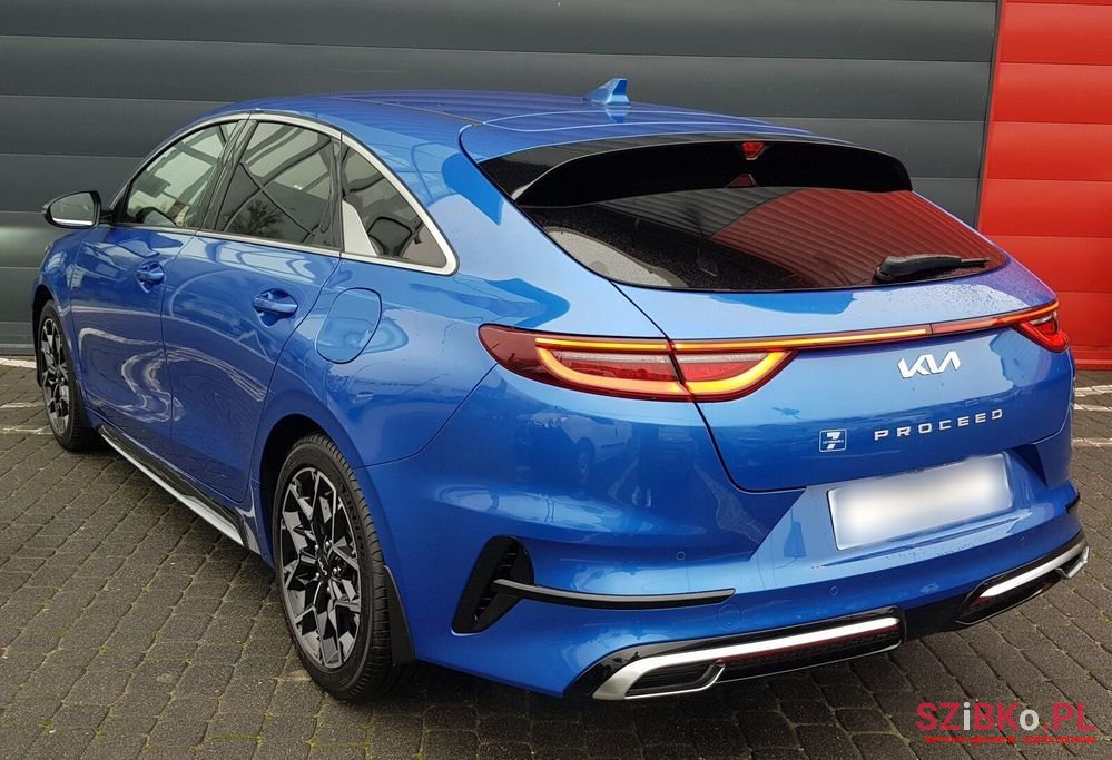 2024' Kia Proceed 1.5 T-Gdi Gt Line photo #3