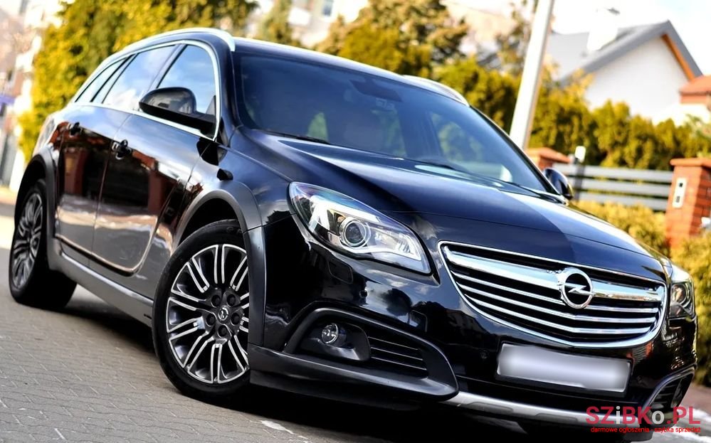 2014' Opel Insignia photo #1