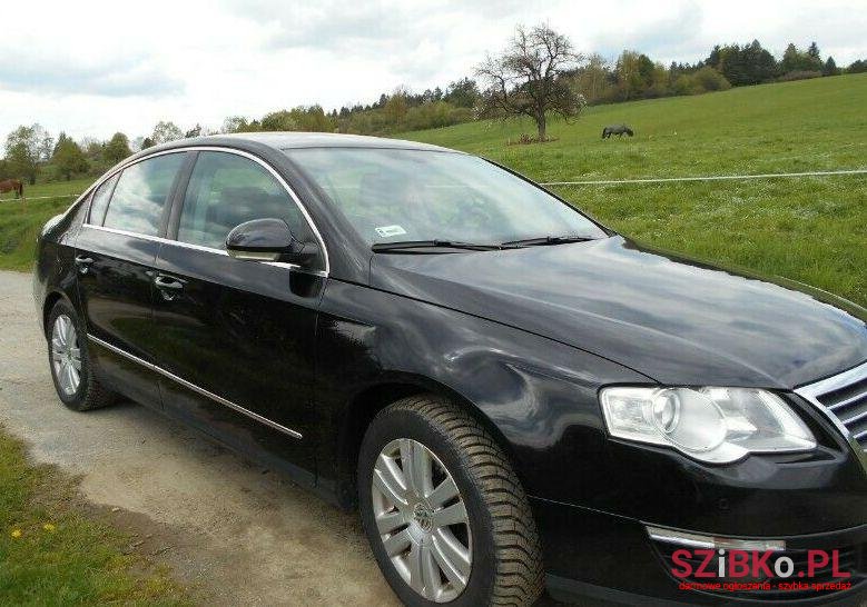 2006' Volkswagen Passat photo #1