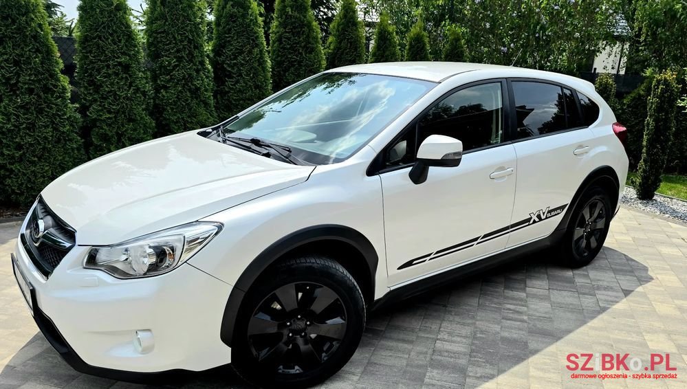 2014' Subaru XV photo #5