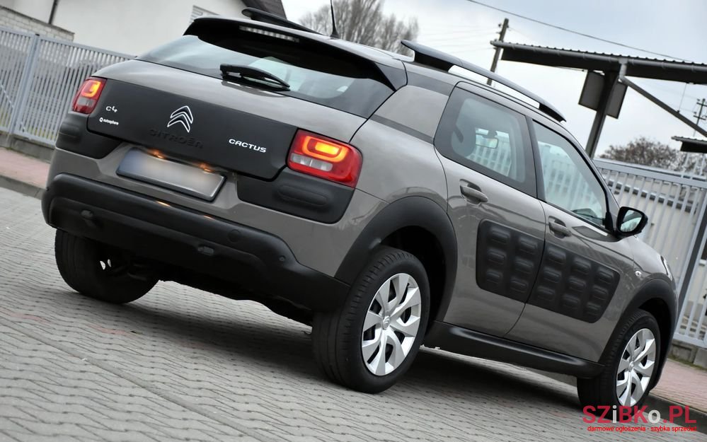 2018' Citroen C4 Cactus photo #3