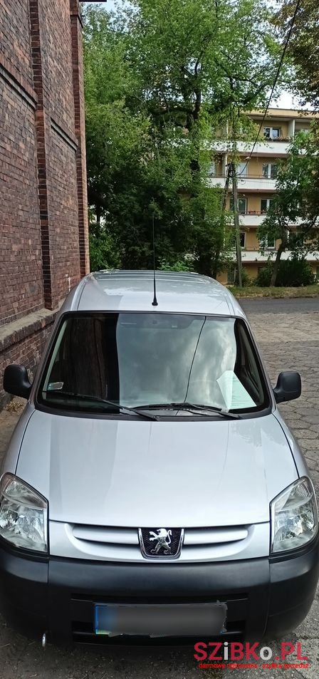 2007' Peugeot Partner photo #1