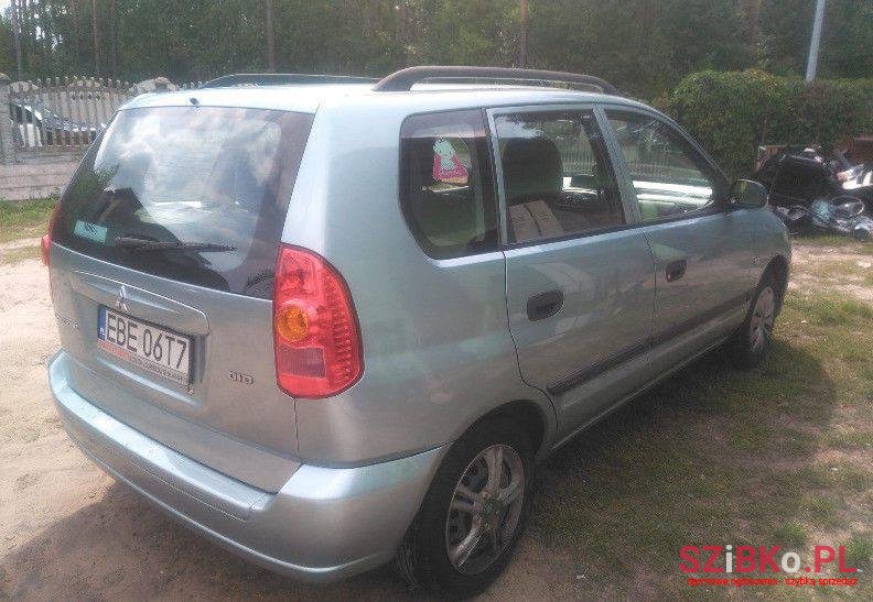 2002' Mitsubishi Space Star photo #1
