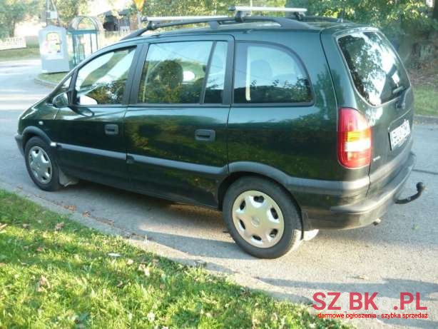 2000' Opel Zafira photo #1