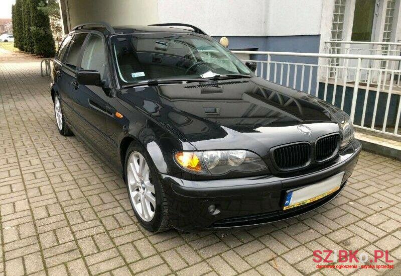 2003' BMW 318 photo #1