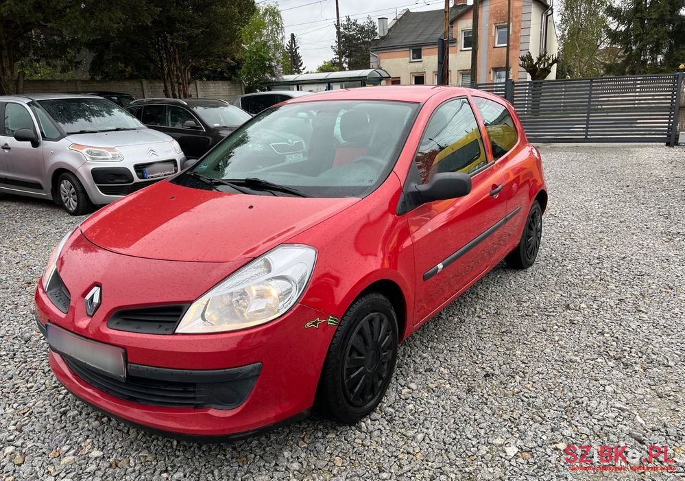 2008' Renault Clio 1.2 16V Authentique photo #1