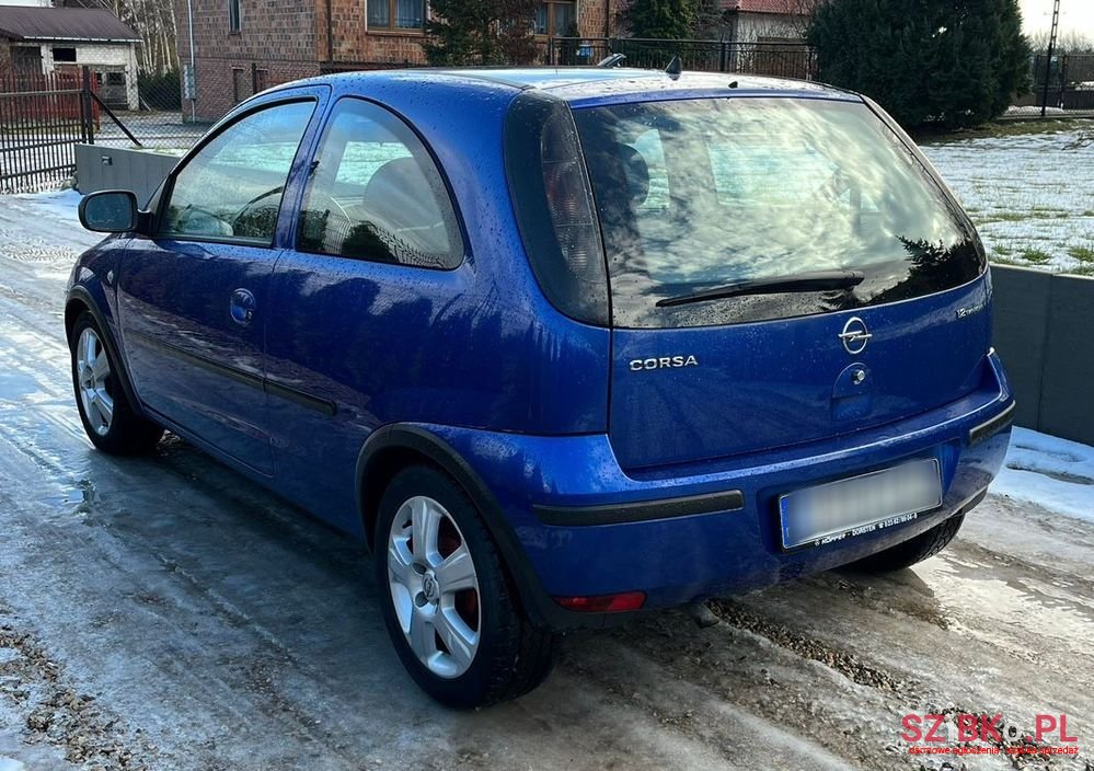 2004' Opel Corsa photo #3
