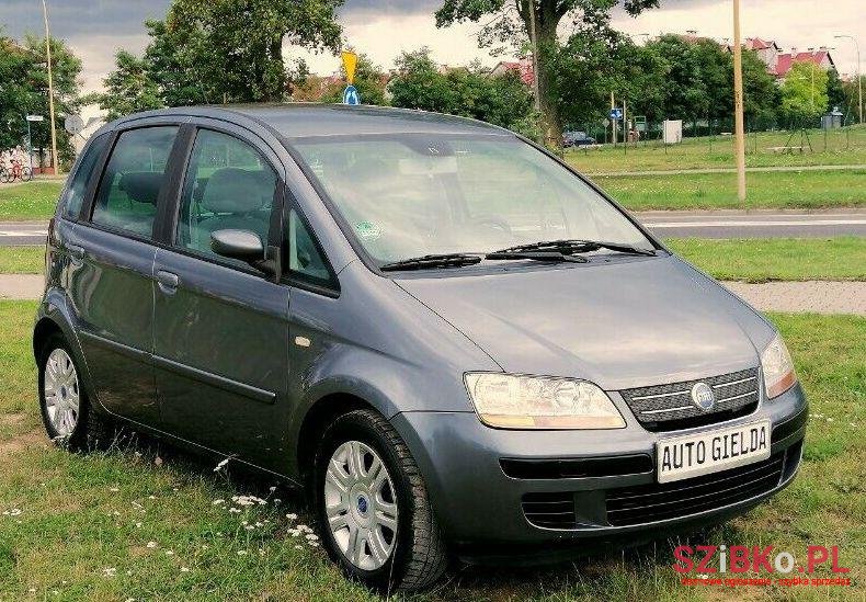 2004' Fiat Idea photo #1