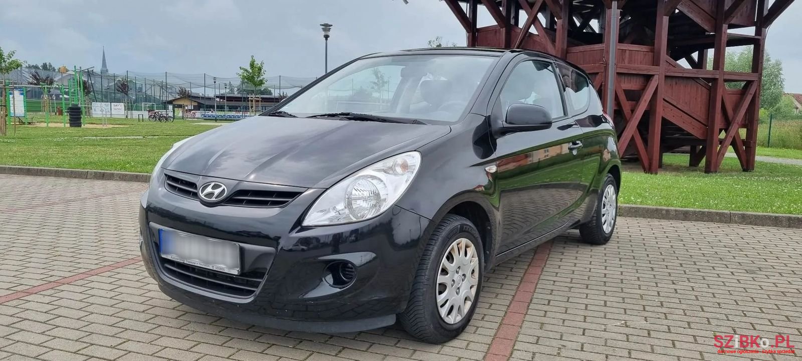 2011' Hyundai i20 photo #1