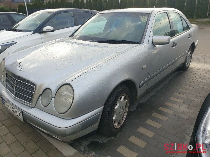 1998' Mercedes-Benz Klasa E photo #3