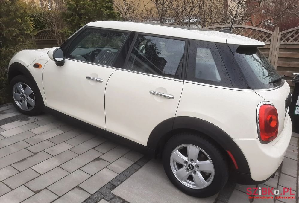 2016' MINI Cooper photo #1